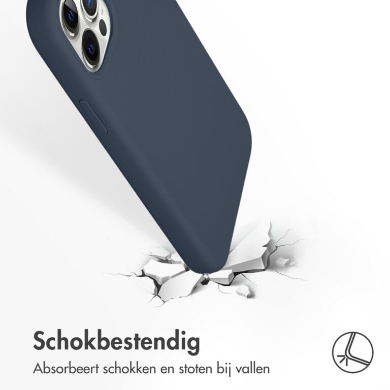 Accezz Liquid Silicone Backcover met MagSafe iPhone 12 (Pro) - Donkerblauw - Afbeelding 2