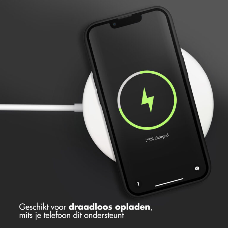 Accezz Liquid Silicone Backcover iPhone 13 Pro - Zwart - Afbeelding 2