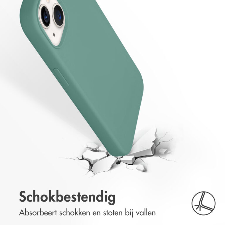 Accezz Liquid Silicone Backcover iPhone 13 - Donkergroen - Afbeelding 4