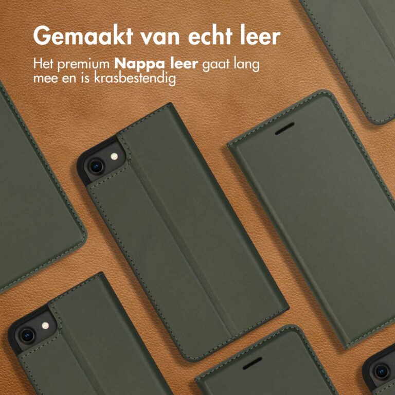 Accezz Premium Leather Slim Bookcase iPhone SE (2022 / 2020) / 8 / 7 / 6(s) - Groen - Afbeelding 2