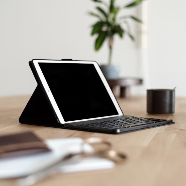 Accezz QWERTZ Bluetooth Keyboard Bookcase Apple iPad 9 (2021) 10.2 inch / iPad 8 (2020) 10.2 inch / iPad 7 (2019) 10.2 inch - Afbeelding 8