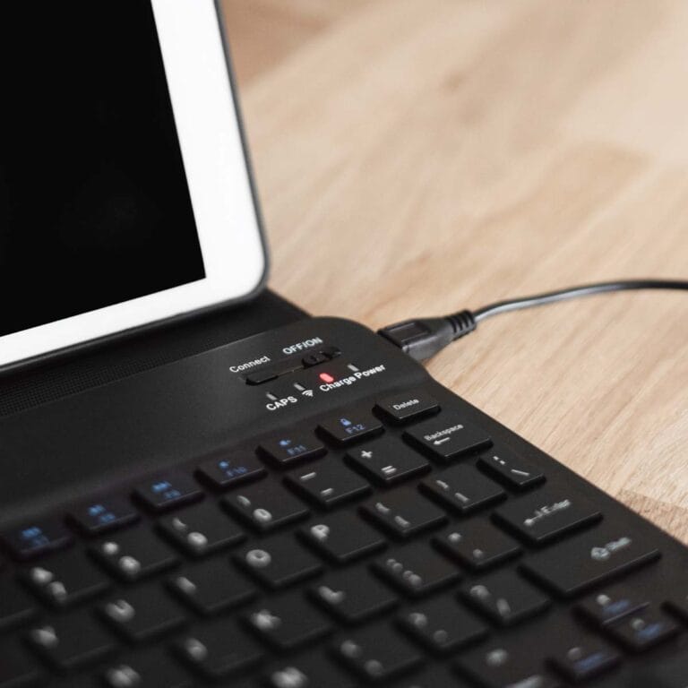Accezz QWERTZ Bluetooth Keyboard Bookcase Apple iPad 9 (2021) 10.2 inch / iPad 8 (2020) 10.2 inch / iPad 7 (2019) 10.2 inch - Afbeelding 7